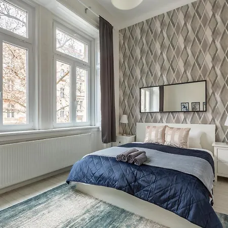 Apartman Deluxe Cozy In The Heart Of *