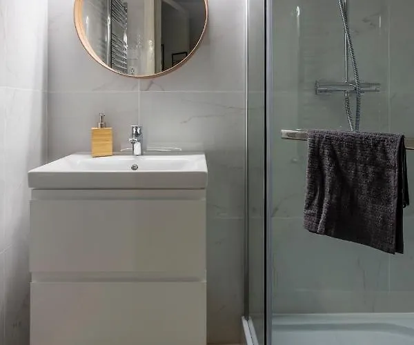 Deluxe Cozy In The Heart Of Apartment Budapest