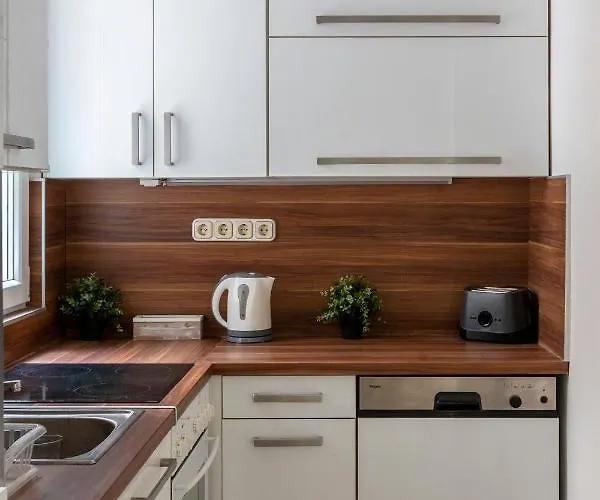 Deluxe Cozy In The Heart Of Apartment Budapest